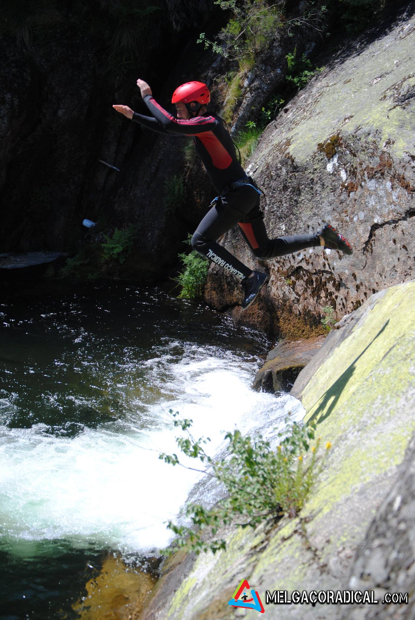 canyoning portugal melgaço